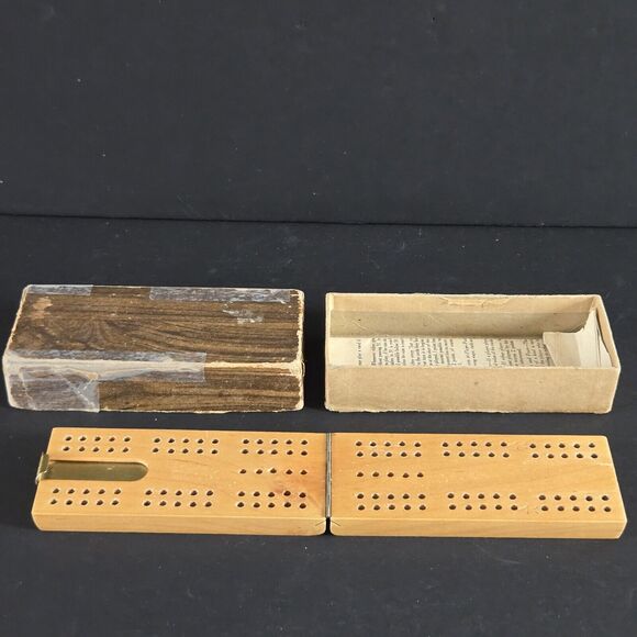 VINTAGE 1941 HORN Solid Wood Hinged Cribbage Board 4 Pegs Instructions Box USA - Picture 6 of 16